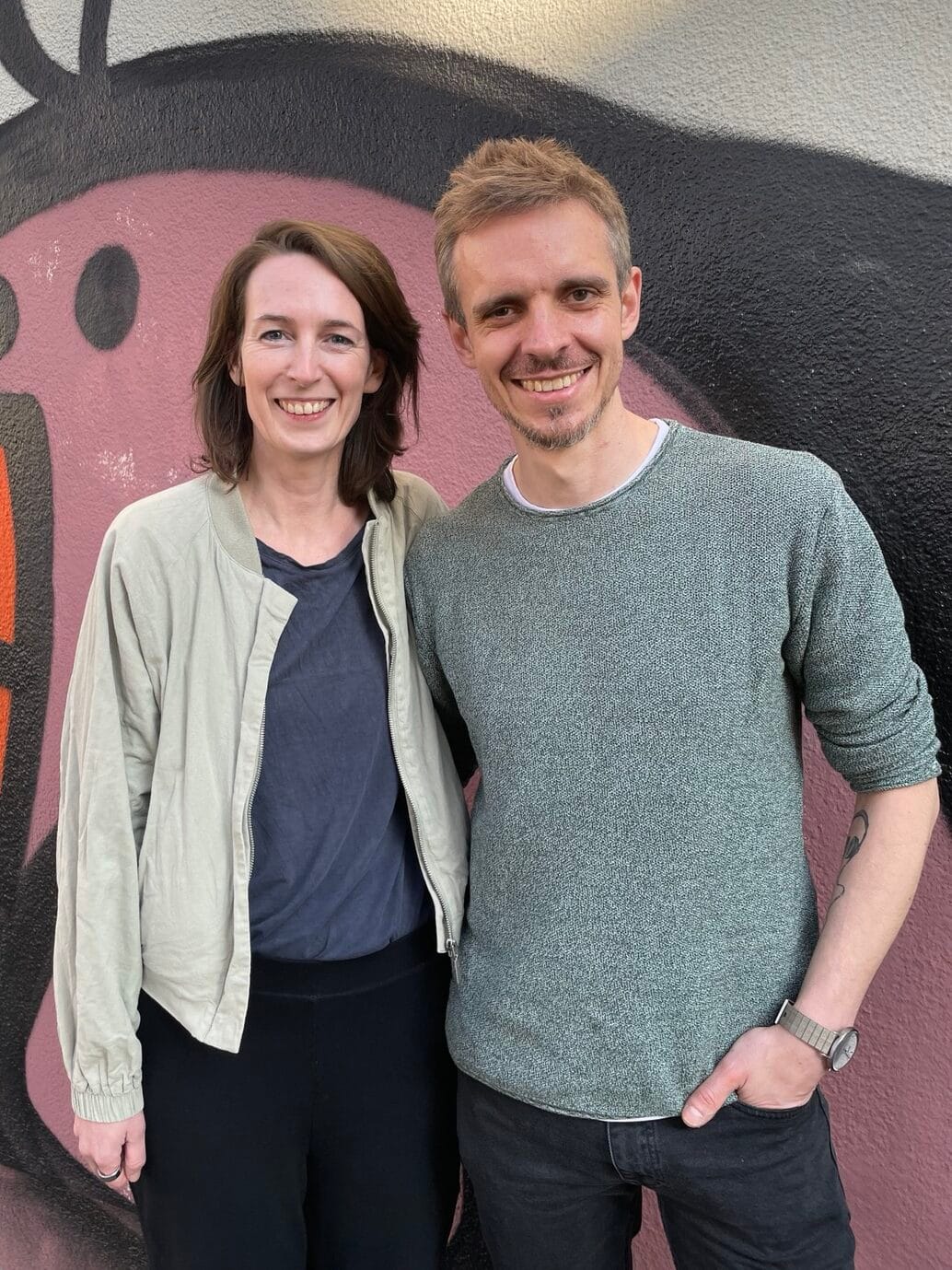 Neue Vorstandssprecher*innen: Stephanie Frost und Falco Strasser